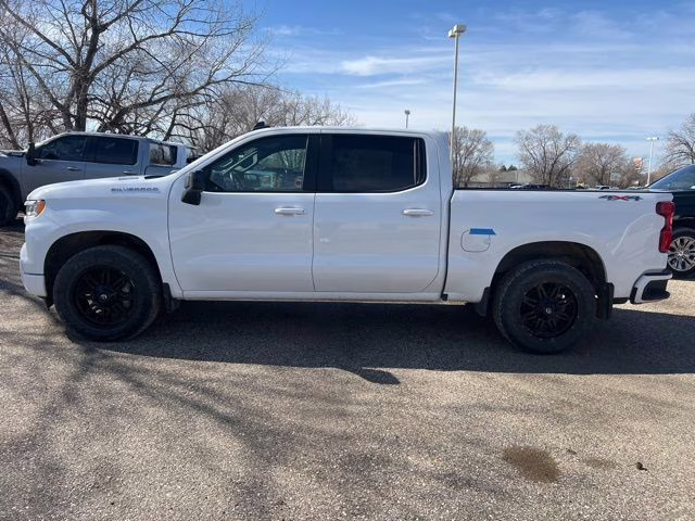 2024 Summit White Chevrolet Silverado 1500 RST 4X4 Truck
