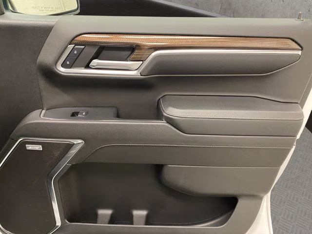 2024 Summit White Chevrolet Silverado 1500 RST 4X4 Truck