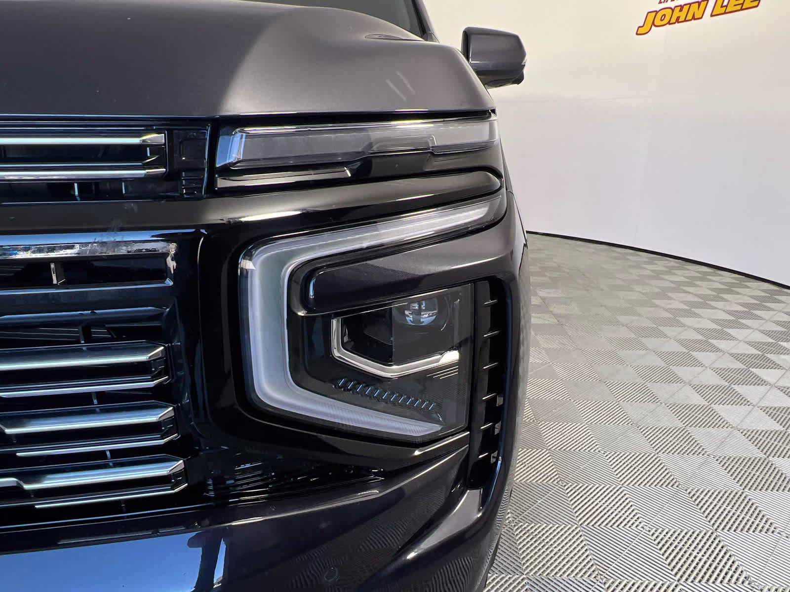 2025 Dark Ash Metallic Chevrolet Suburban High Country 4X4 SUV