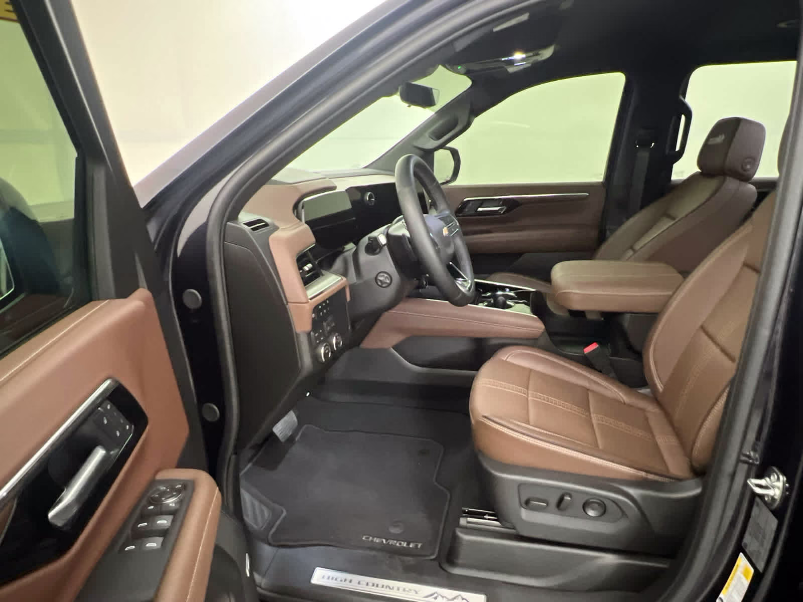 2025 Dark Ash Metallic Chevrolet Suburban High Country 4X4 SUV