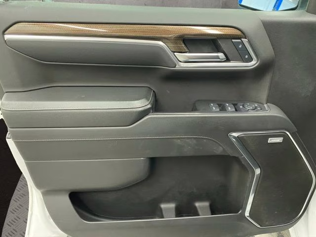 2024 Summit White Chevrolet Silverado 1500 RST 4X4 Truck