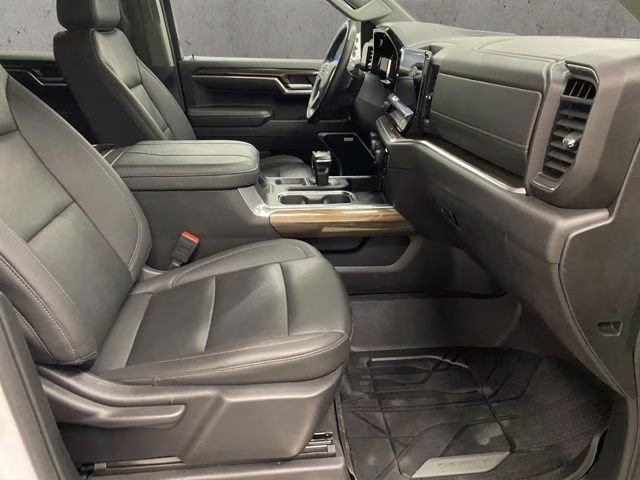 2024 Summit White Chevrolet Silverado 1500 RST 4X4 Truck