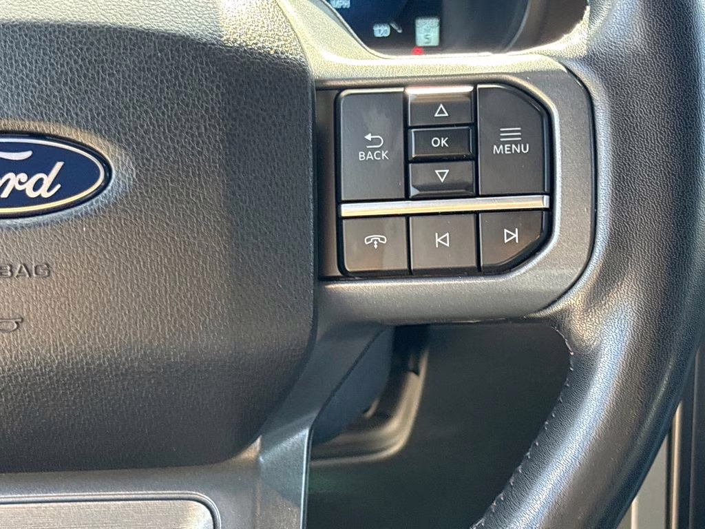 2024 Agate Black Metallic Ford F-150 Lariat 4X4 Truck