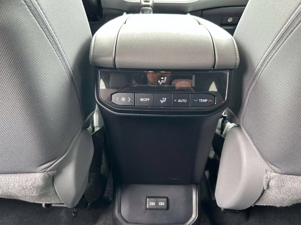 2023 Moon Dust Toyota Highlander LE AWD SUV