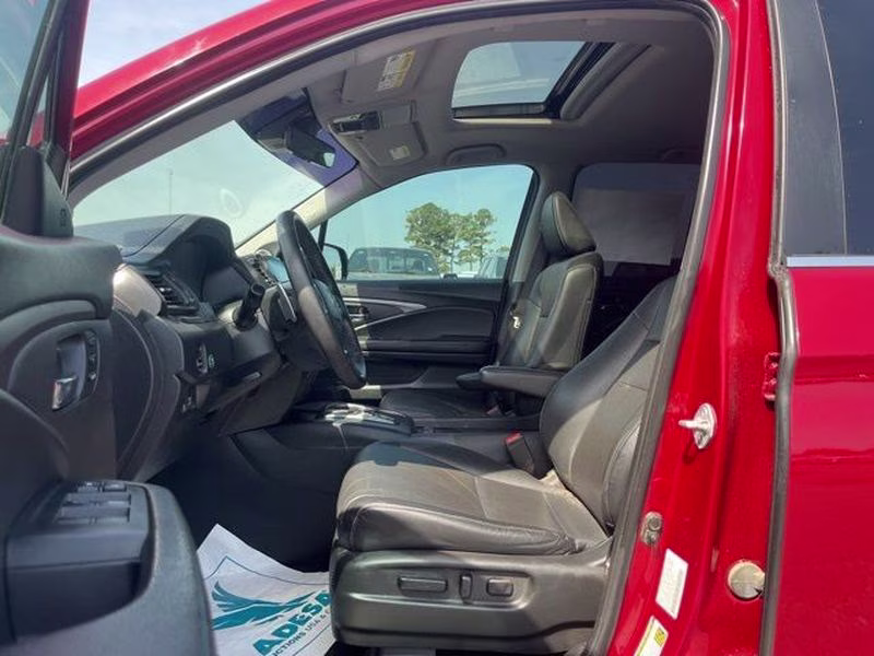2023 Radiant Red Metallic II Honda Ridgeline RTL AWD Truck