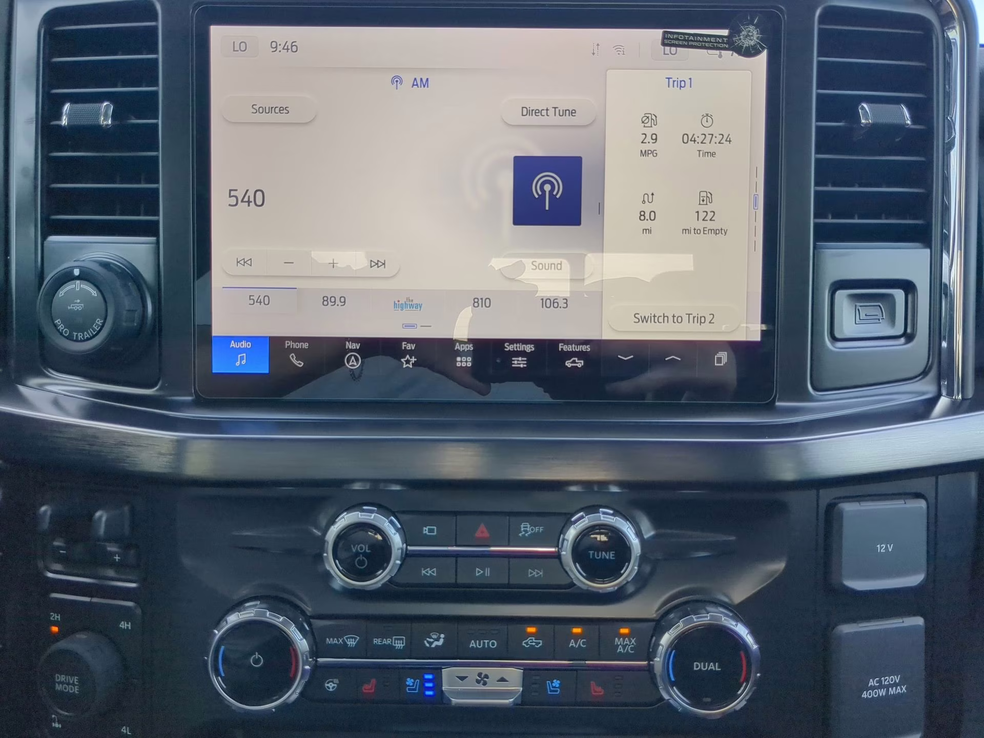 2026 Star White Metallic Tri-Coat Ford Super Duty F-250 SRW LARIAT Crew Cab Pickup 4X4 Truck