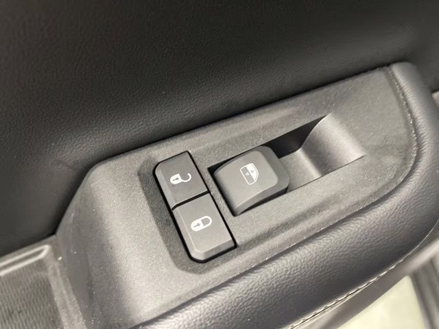 2024 Baltic Gray Metallic Clearcoat Jeep Grand Cherokee Limited 4X4 SUV
