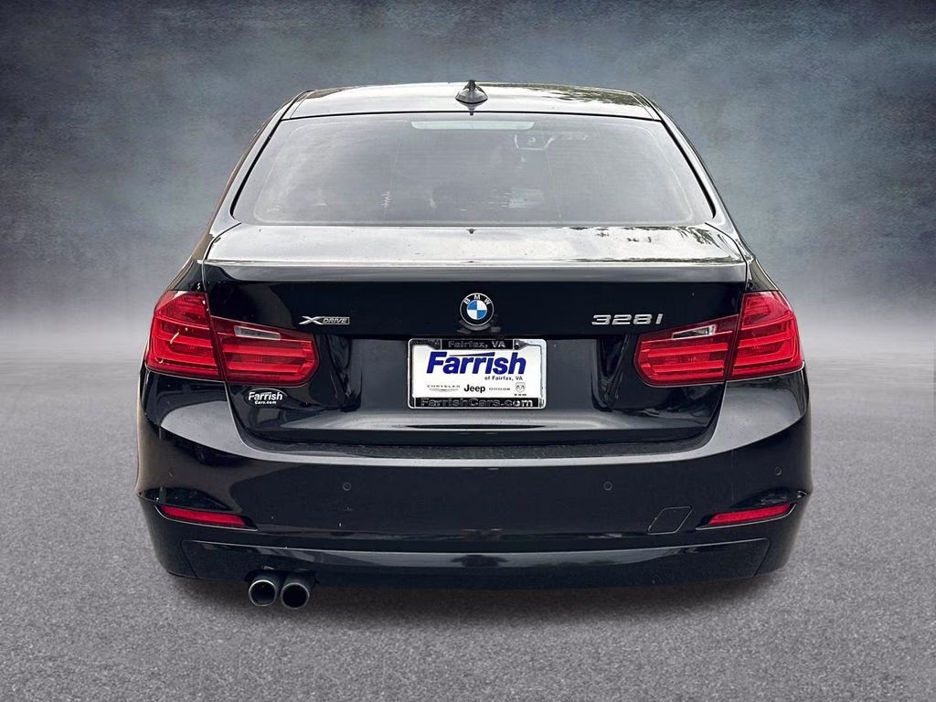 2013 Jet Black BMW 3 Series 328i xDrive AWD Sedan