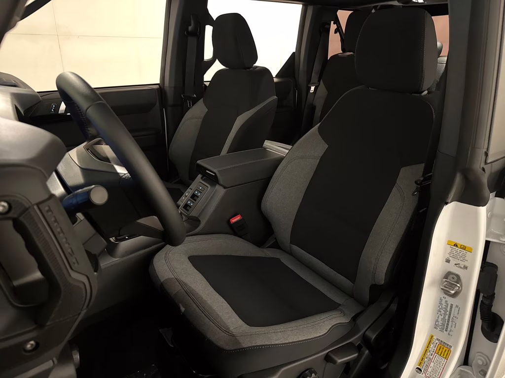 2026 Oxford White Ford Bronco Big Bend 4X4 SUV
