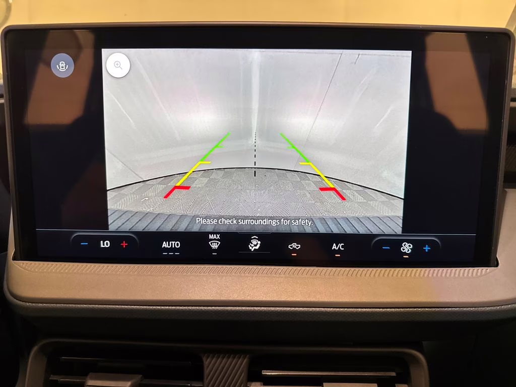 2026 Oxford White Ford Maverick XL FWD Truck