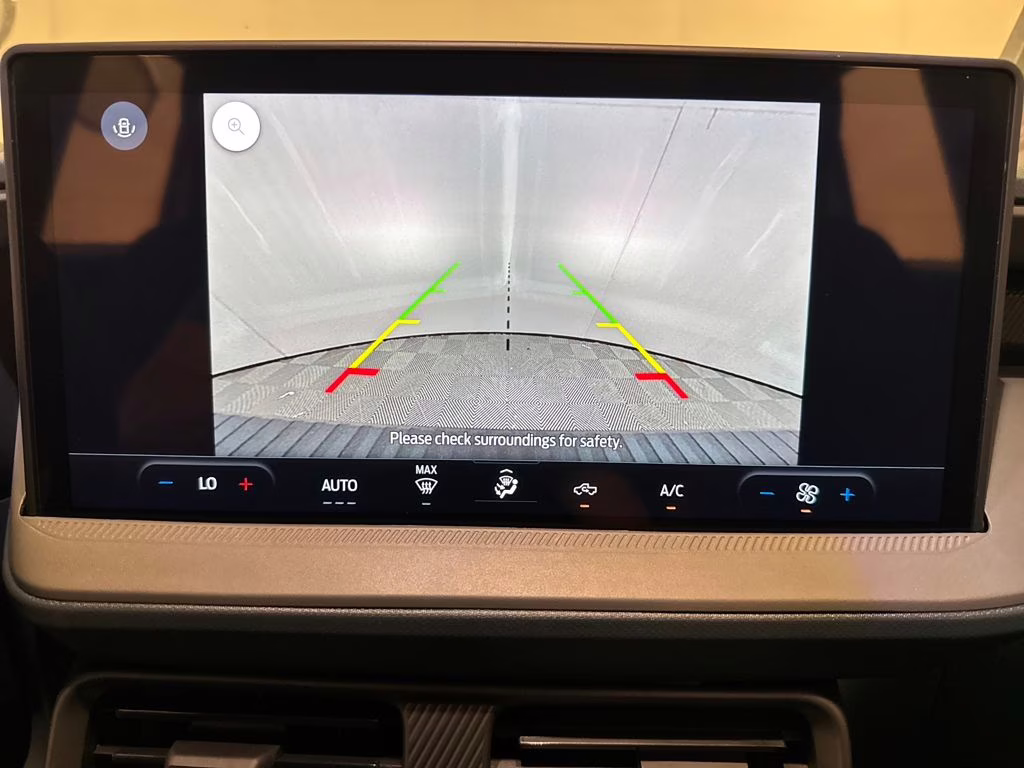 2026 Oxford White Ford Maverick XL FWD Truck