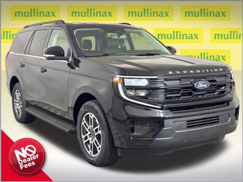 2026 Ford Expedition Active's photo
