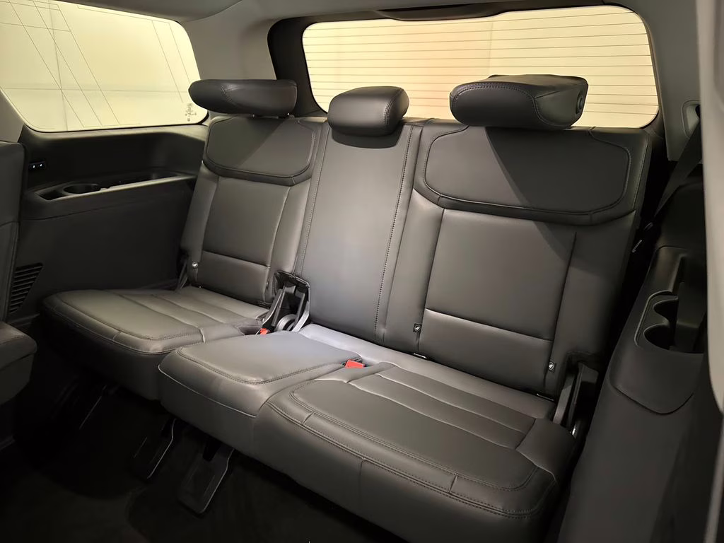 2026 Agate Black Metallic Ford Expedition Active RWD SUV
