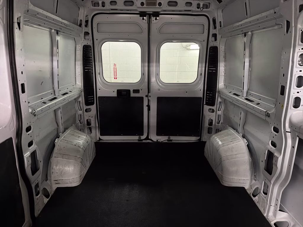 2023 Bright White Clearcoat Ram ProMaster 2500 High Roof FWD Van