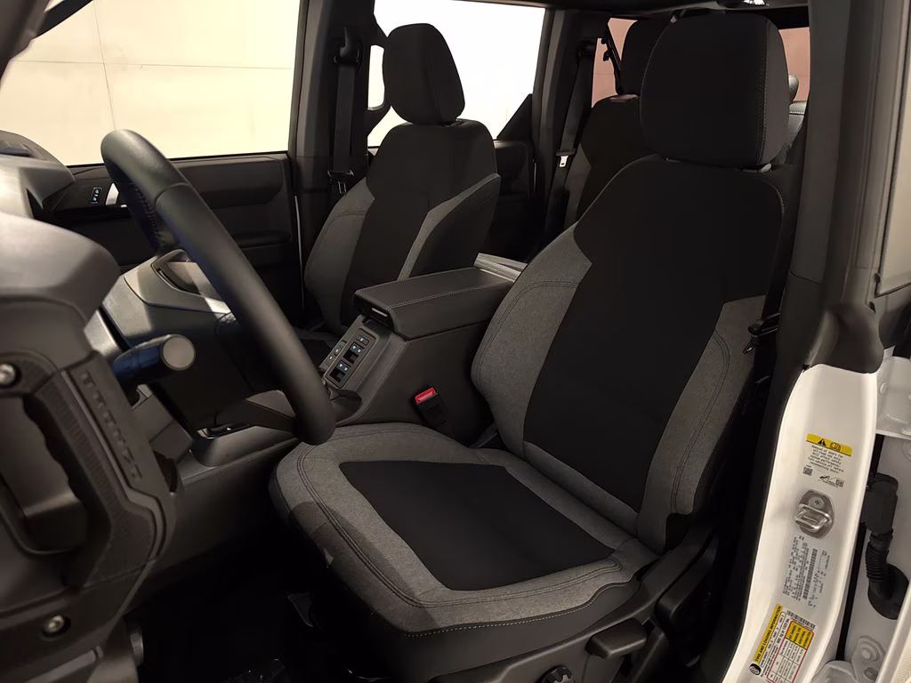 2026 Oxford White Ford Bronco Big Bend 4X4 SUV