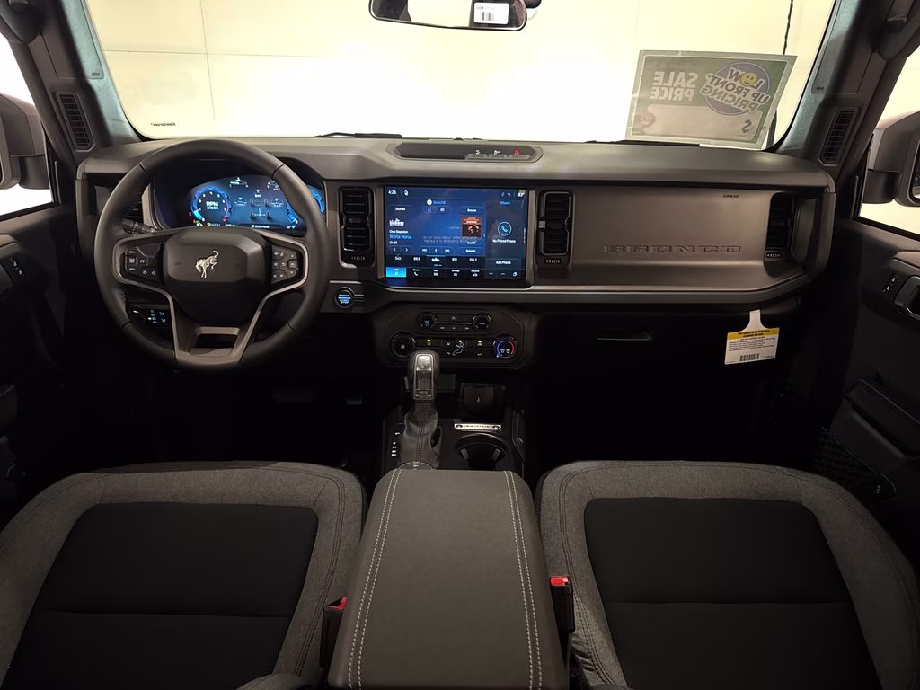 2026 Oxford White Ford Bronco Big Bend 4X4 SUV