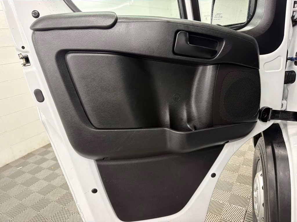 2023 Bright White Clearcoat Ram ProMaster 2500 High Roof FWD Van