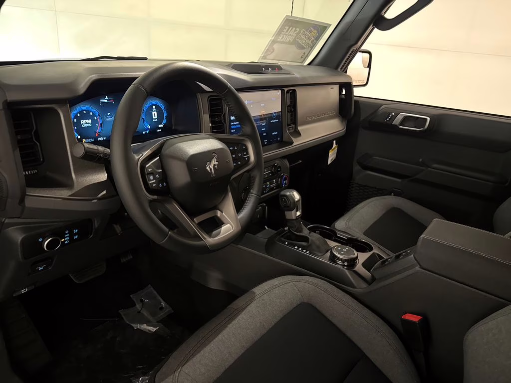 2026 Oxford White Ford Bronco Big Bend 4X4 SUV