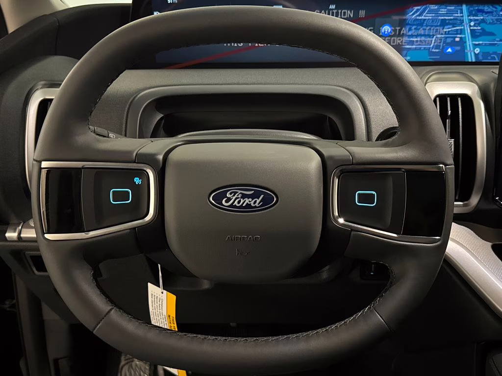2026 Agate Black Metallic Ford Expedition Active RWD SUV