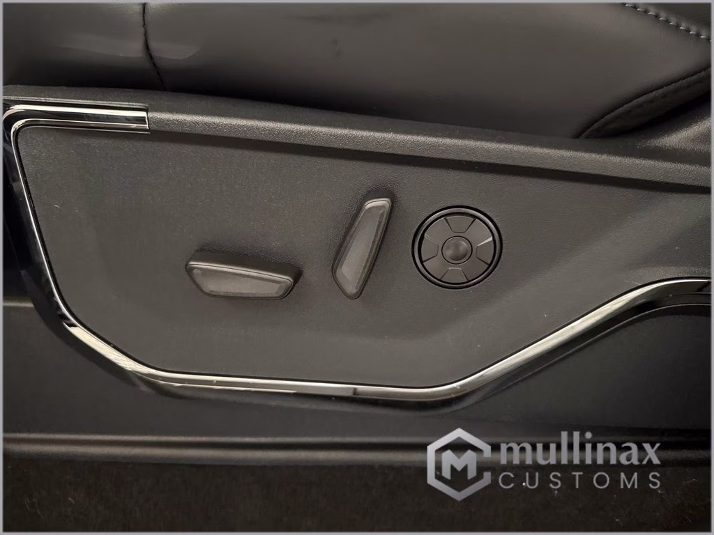 2026 Agate Black Metallic Ford Super Duty F-250 SRW Platinum 4X4 Truck