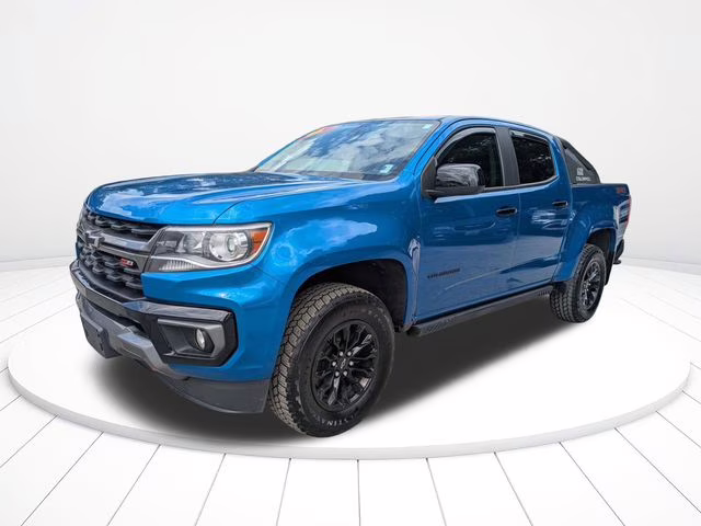 2022 Bright Blue Metallic Chevrolet Colorado Z71 4X4 Truck