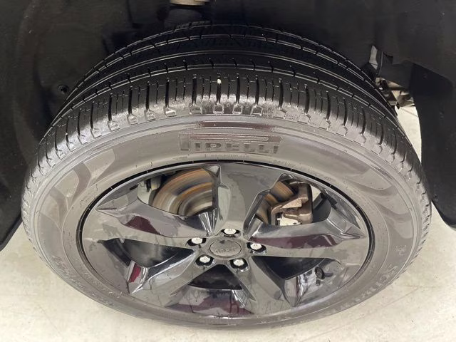 2024 Baltic Gray Metallic Clearcoat Jeep Grand Cherokee Limited 4X4 SUV
