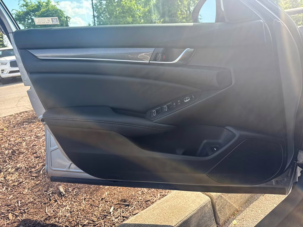 2019 Lunar Silver Metallic Honda Accord Sport FWD Sedan