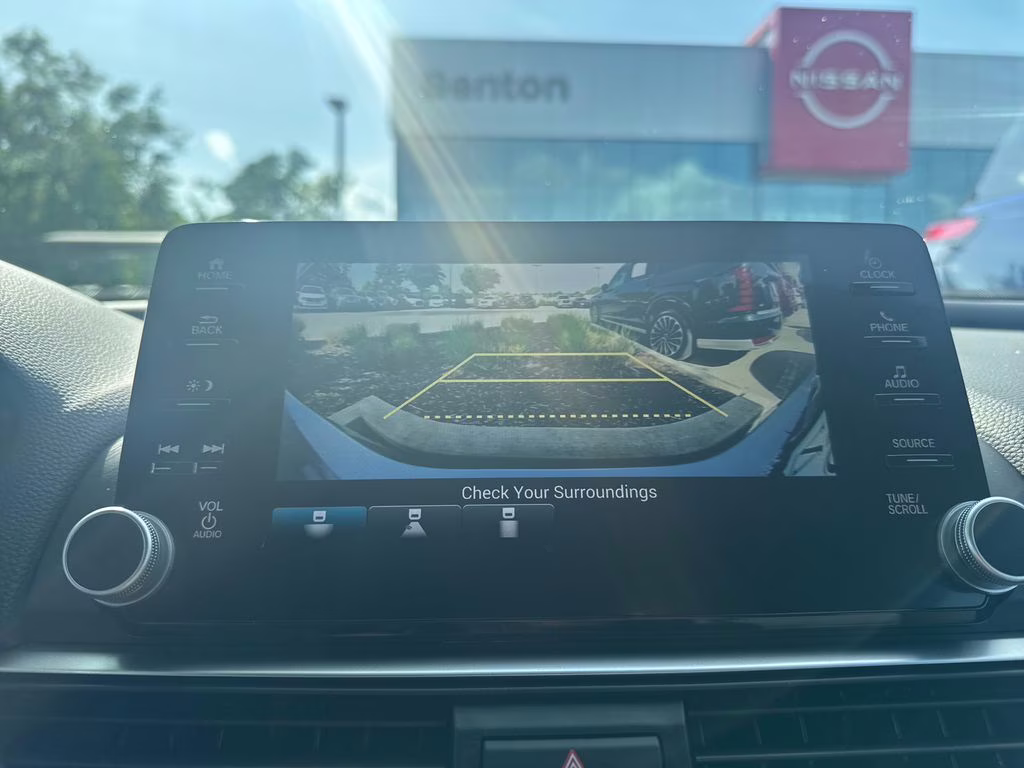 2019 Lunar Silver Metallic Honda Accord Sport FWD Sedan