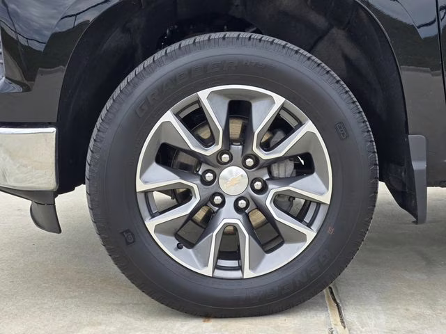 2023 Black Chevrolet Silverado 1500 LT 4X4 Truck