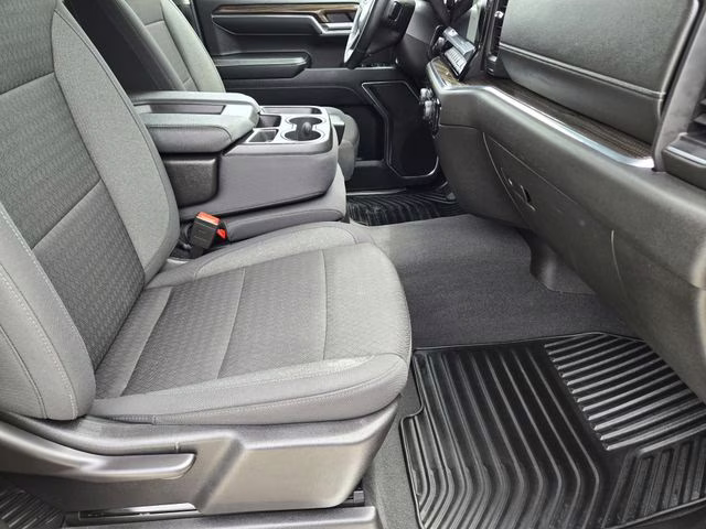 2024 Summit White Chevrolet Silverado 1500 LT 4X4 Truck