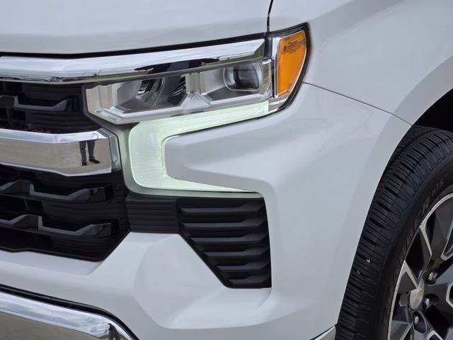 2024 Summit White Chevrolet Silverado 1500 LT 4X4 Truck