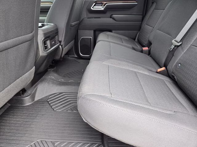2026 Sterling Gray Metallic Chevrolet Silverado 1500 LT 4X4 Truck