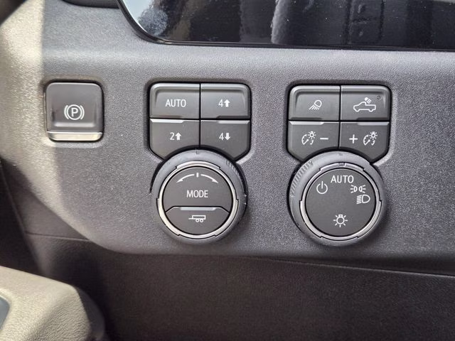 2026 Sterling Gray Metallic Chevrolet Silverado 1500 LT 4X4 Truck