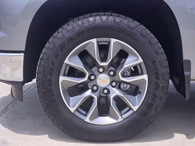 2026 Sterling Gray Metallic Chevrolet Silverado 1500 LT 4X4 Truck
