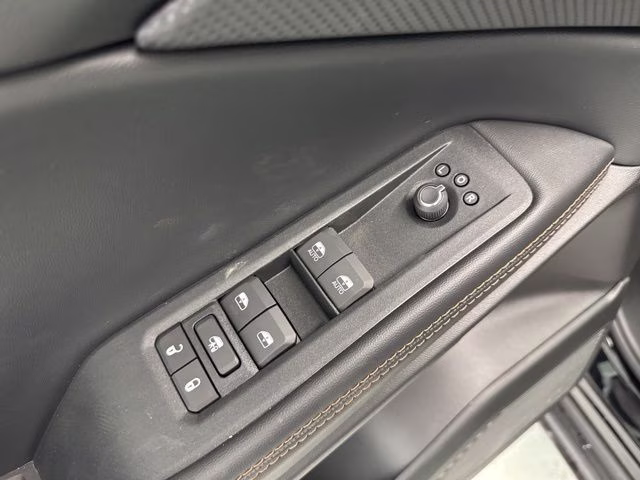 2026 Sting-Gray Clearcoat Jeep Cherokee Limited 4X4 SUV