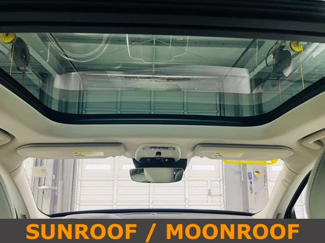 2021 Denim Blue Metallic Volvo XC90 T6 Momentum AWD SUV