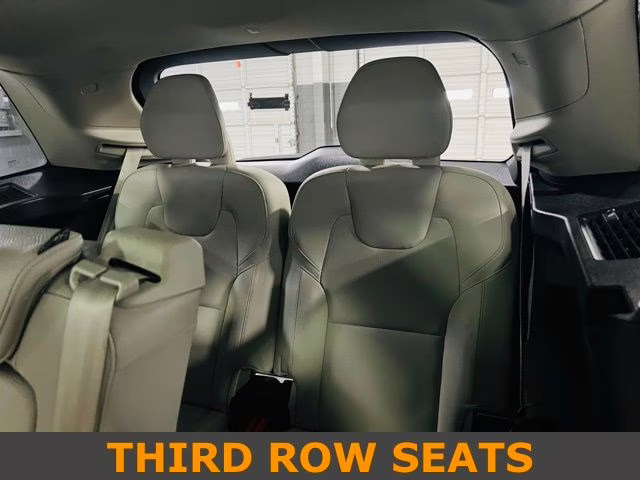 2021 Denim Blue Metallic Volvo XC90 T6 Momentum AWD SUV