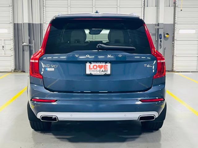 2021 Denim Blue Metallic Volvo XC90 T6 Momentum AWD SUV