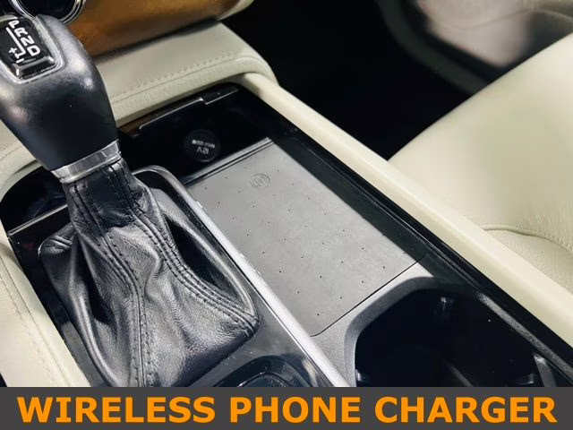 2021 Denim Blue Metallic Volvo XC90 T6 Momentum AWD SUV