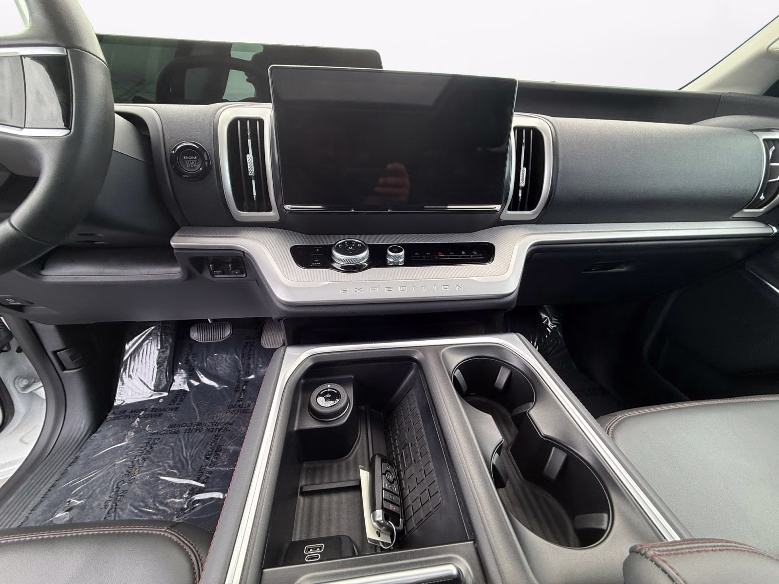 2025 Oxford White Ford Expedition Active 4X4 SUV