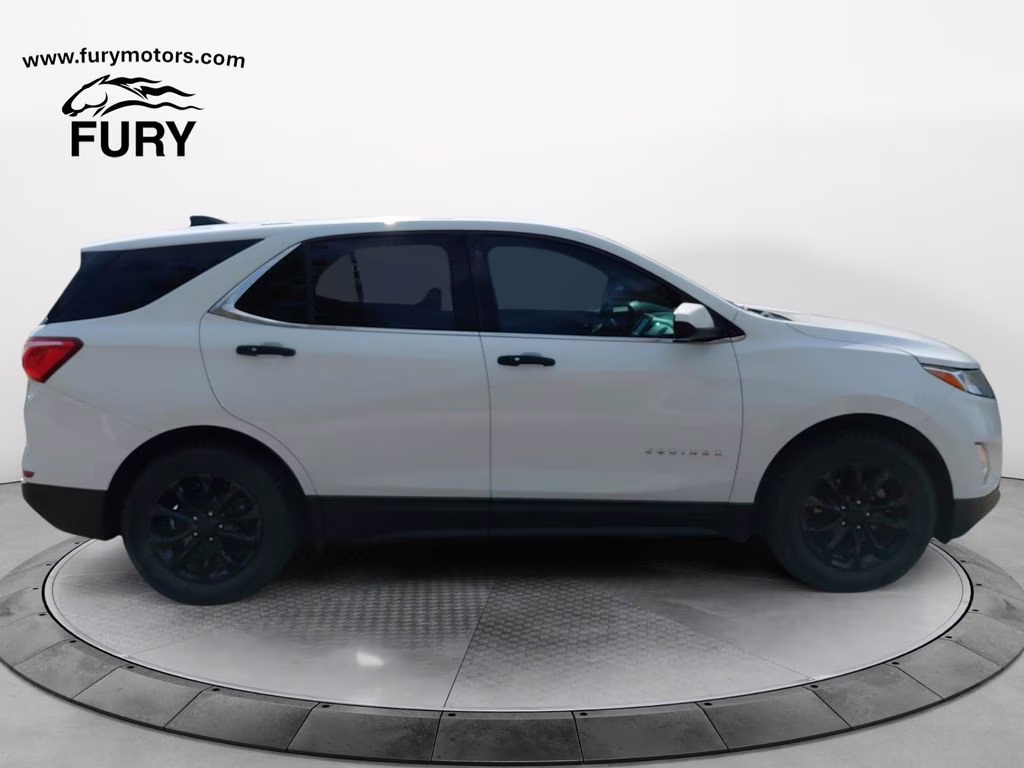 Used 2018 Chevrolet Equinox LT with VIN 2GNAXJEVXJ6217355 for sale in Forest Lake, Minnesota