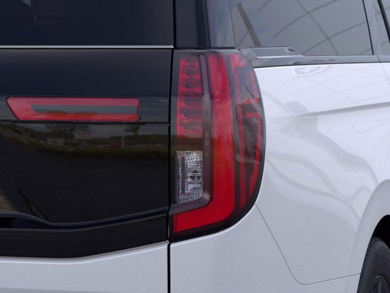 2026 Star White Metallic Tri-Coat Ford Expedition Max Platinum 4X4 SUV