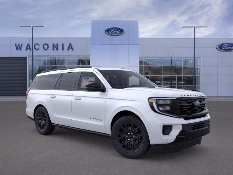 2026 Star White Metallic Tri-Coat Ford Expedition Max Platinum 4X4 SUV