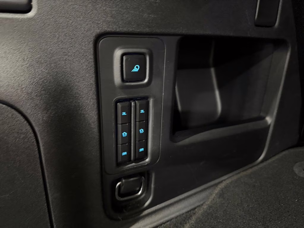 2025 Black Metallic Ford Expedition Active w/Bluecruise & Co-Pilot 360 4X4 SUV