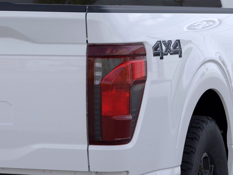 2026 Oxford White Ford F-150 XLT 4X4 Truck