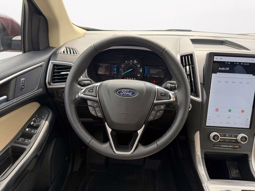 2022 Burgundy Velvet Metallic Tinted Clearcoat Ford Edge SEL w/Panoramic Vista Roof AWD SUV