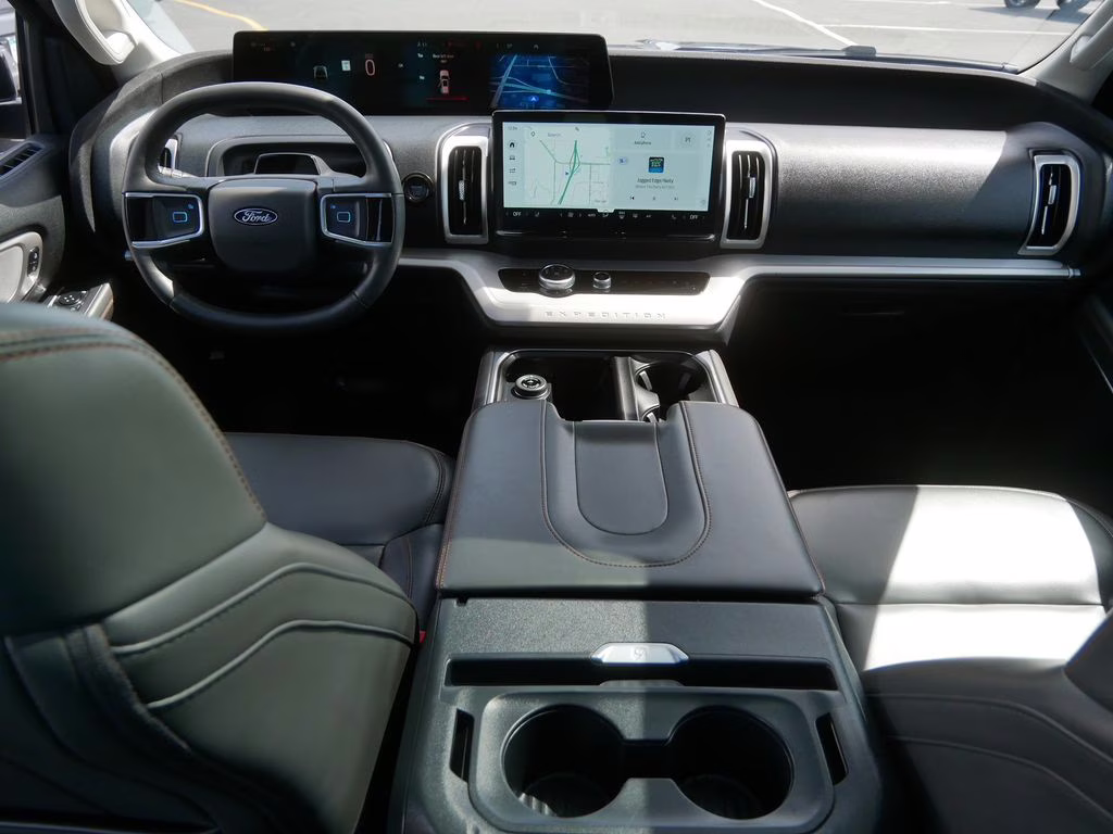 2025 Black Ford Expedition Active 4X4 SUV