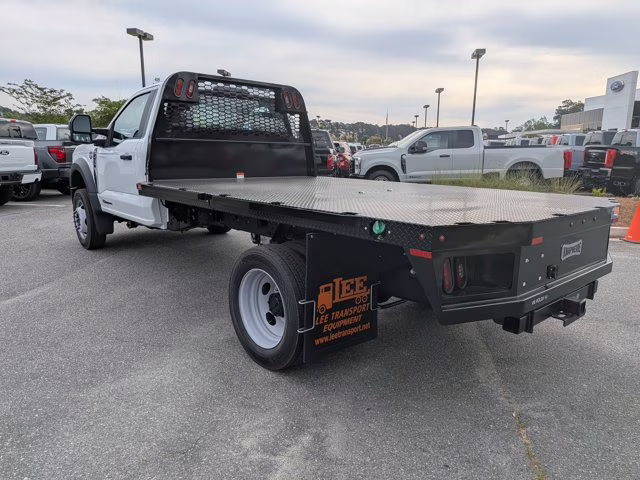 2026 Oxford White Ford Super Duty F-550 DRW XL 4X4 Truck