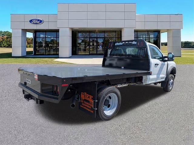2026 Oxford White Ford Super Duty F-550 DRW XL 4X4 Truck