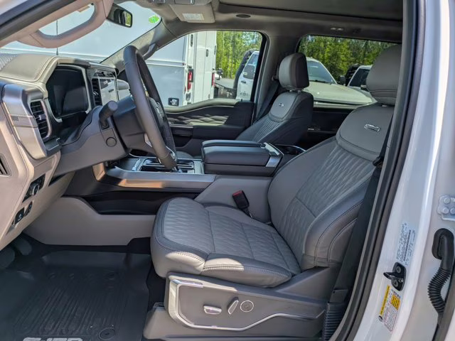 2025 White Metallic Ford F-150 Platinum 4X4 Truck